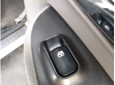 MANDO ELEVALUNAS TRASERO DERECHO 