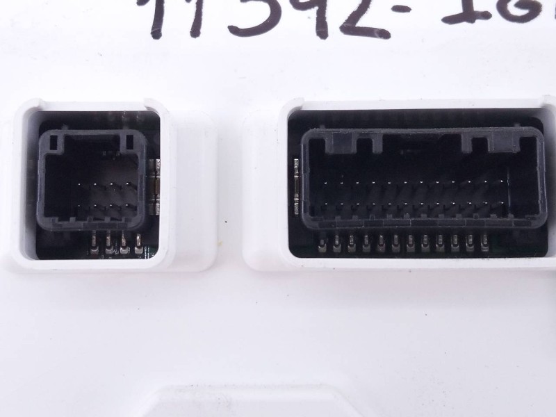 Recambio de cuadro instrumentos para suzuki ignis (/mf) glx referencia OEM IAM 3411062RC0  E2-A3-53-1