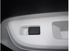 MANDO ELEVALUNAS DELANTERO DERECHO 