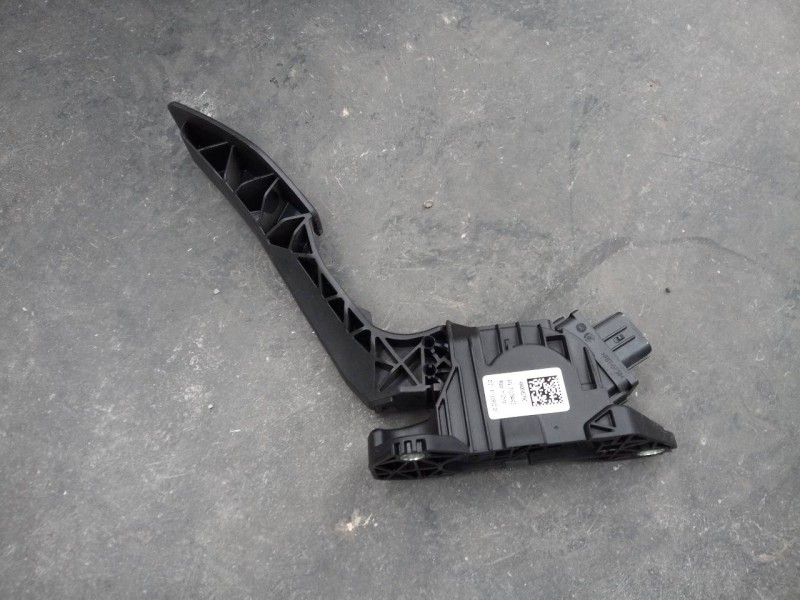 Recambio de pedal acelerador para suzuki ignis (/mf) glx referencia OEM IAM 4940062R90 6PC31209403 