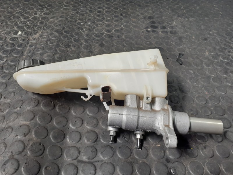 Recambio de bomba freno para peugeot expert combi 1.6 blue-hdi fap referencia OEM IAM 9805232280  P3-B9-4-2