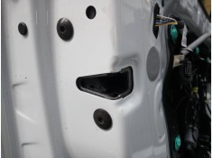 CERRADURA PUERTA DELANTERA IZQUIERDA 