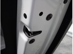 CERRADURA PUERTA TRASERA DERECHA 