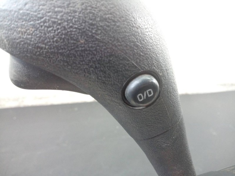 Recambio de palanca cambio para chrysler jeep gr.cherokee (wj/wg) 3.1 td laredo referencia OEM IAM P52104374AACTC288990406  P2-A