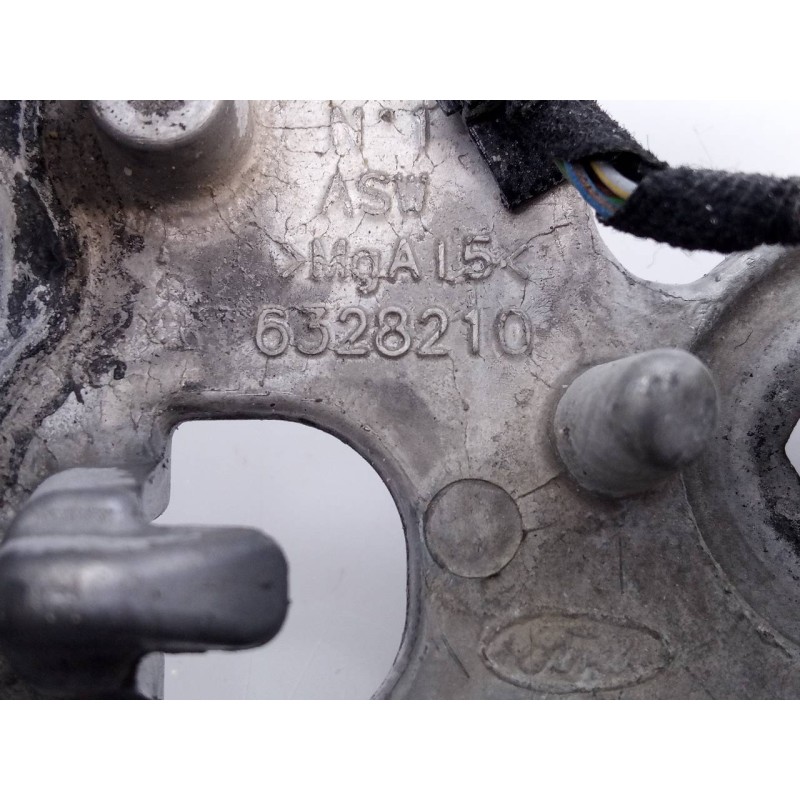 Recambio de volante para ford transit courier trend referencia OEM IAM 6328210  E2-B3-38-1