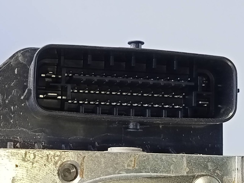 Recambio de abs para suzuki ignis (/mf) glx referencia OEM IAM 11604040702  P3-B8-29-2