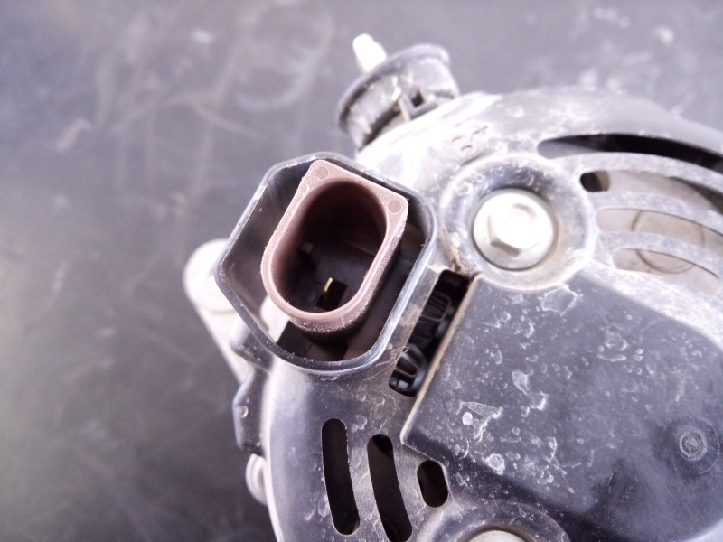 Recambio de alternador para suzuki ignis (/mf) glx referencia OEM IAM 3140081P0 104212300 P3-A4-20-2