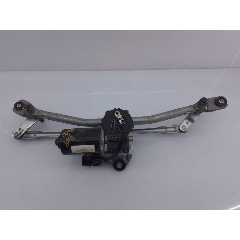 Recambio de motor limpia delantero para hyundai ix35 comfort 2wd referencia OEM IAM  3397021813 E2-B5-39-1