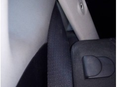 CINTURON SEGURIDAD TRASERO DERECHO 
