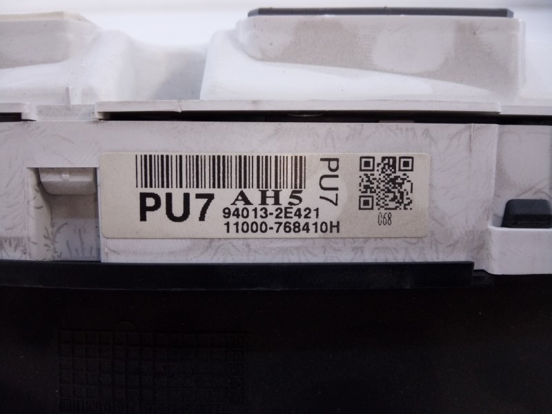 Recambio de cuadro instrumentos para hyundai tucson (jm) 2.0 crdi comfort (4wd) referencia OEM IAM 940132E421 11000768410H E3-A3