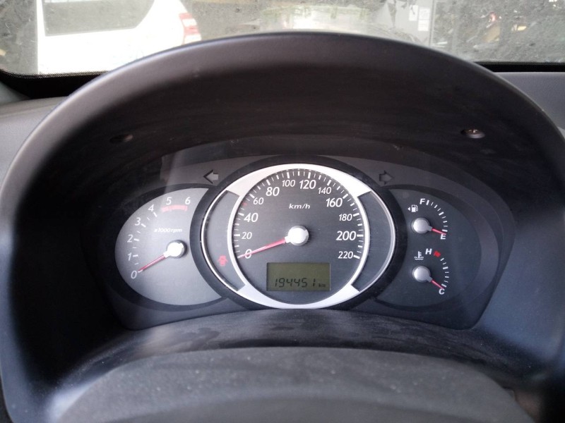 Recambio de cuadro instrumentos para hyundai tucson (jm) 2.0 crdi comfort (4wd) referencia OEM IAM 940132E421 11000768410H E3-A3