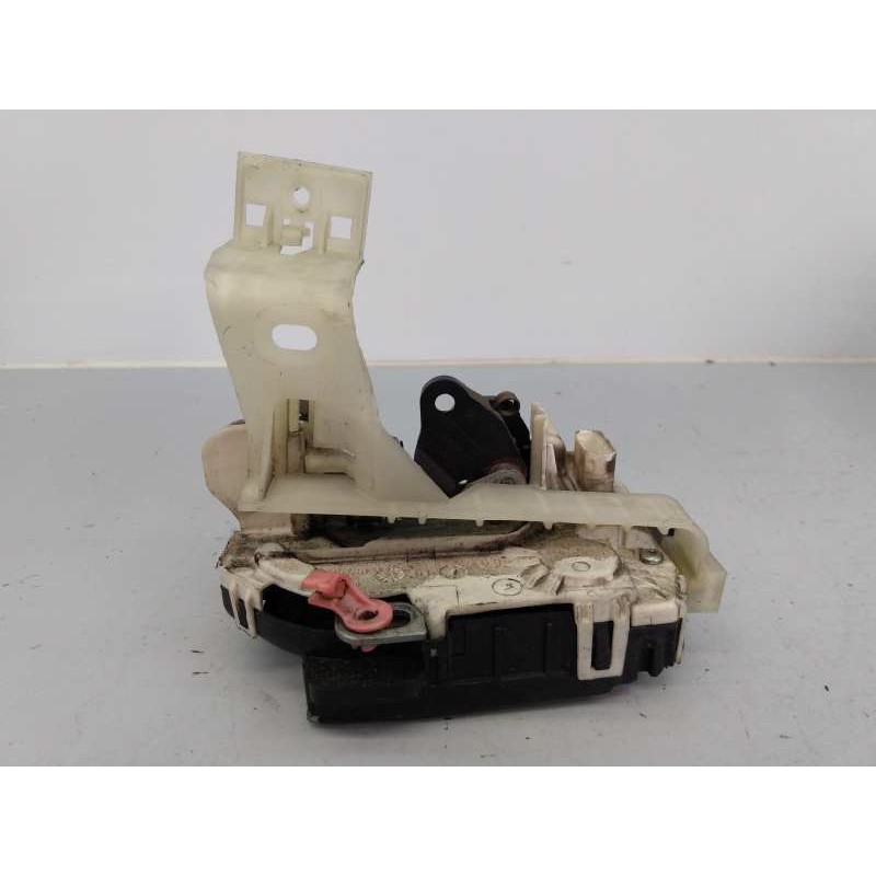 Recambio de cerradura puerta trasera izquierda para chrysler jeep compass limited 4x4 referencia OEM IAM P04589651ACA T5DKD2310 