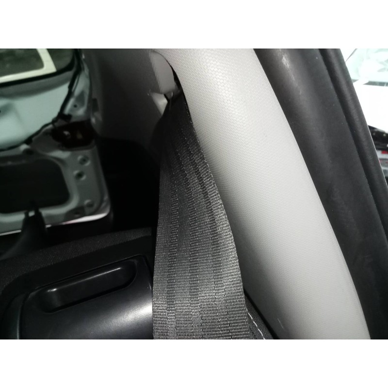Recambio de cinturon seguridad trasero izquierdo para kia sportage drive 4x2 referencia OEM IAM   