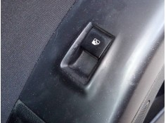 MANDO ELEVALUNAS DELANTERO DERECHO 