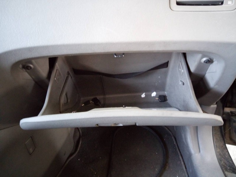 Recambio de guantera para hyundai tucson (jm) 2.0 crdi comfort (4wd) referencia OEM IAM   