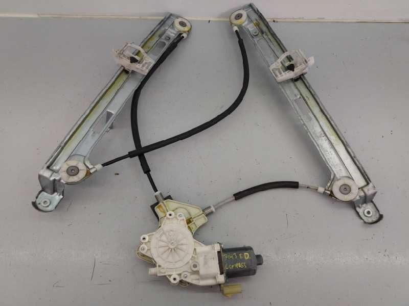 Recambio de elevalunas delantero derecho para chrysler jeep compass limited 4x4 referencia OEM IAM 0130822277 05074820AA E1-B5-6