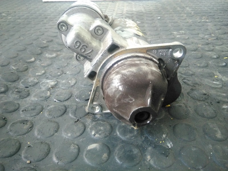 Recambio de motor arranque para opel meriva b cosmo referencia OEM IAM 55566800  P3-A10-3-2
