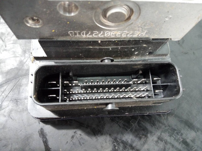 Recambio de abs para jeep renegade longitude fwd referencia OEM IAM 52079885  P3-B9-19-3