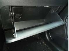 Recambio de guantera para kia sportage drive 4x2 referencia OEM IAM    2