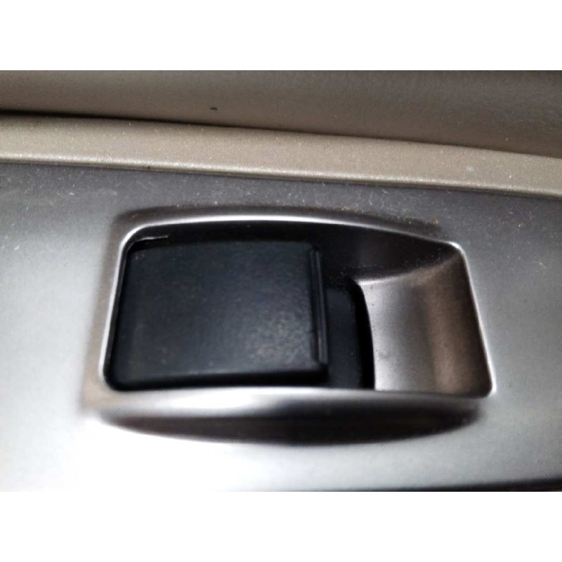 Recambio de mando elevalunas trasero izquierdo para mitsubishi montero (v80/v90) 3.2 di-d invite (5-ptas.) referencia OEM IAM 86