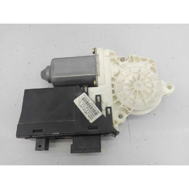 Recambio de motor elevalunas delantero derecho para citroën c5 berlina 2.0 hdi premier referencia OEM IAM  B51H1D32 E1-A4-16-1