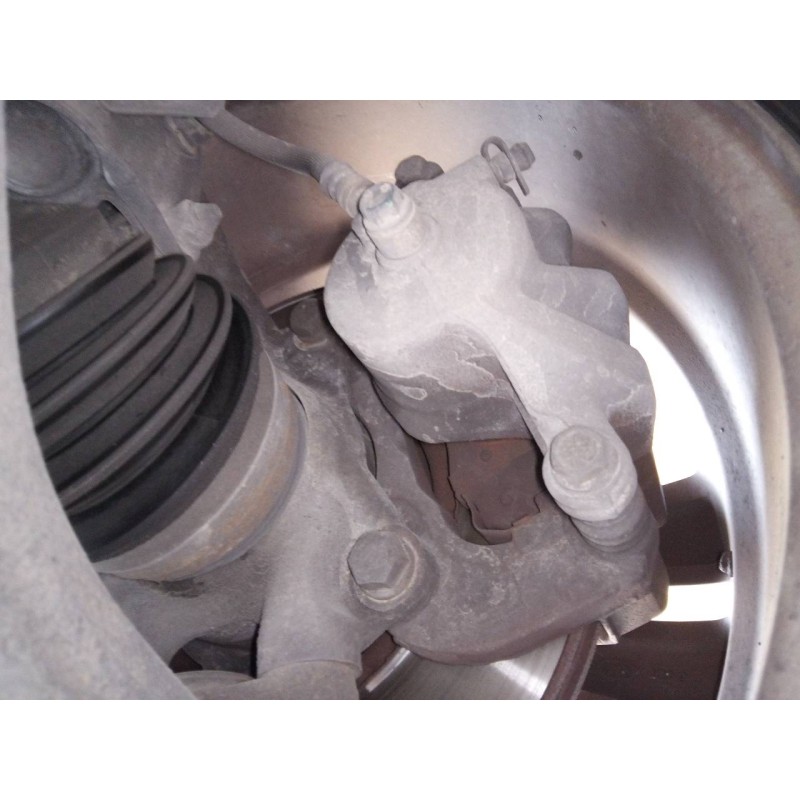 Recambio de pinza freno delantera izquierda para hyundai tucson (jm) 2.0 crdi comfort (4wd) referencia OEM IAM   