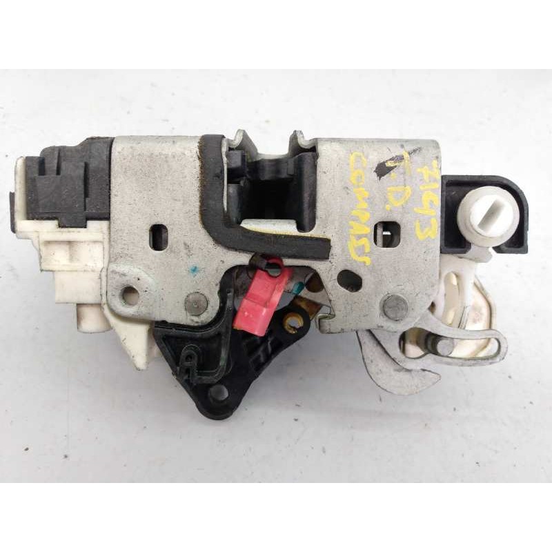 Recambio de cerradura puerta trasera derecha para chrysler jeep compass limited 4x4 referencia OEM IAM P04589650ACA T6CKD2320 E1
