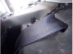 CINTURON SEGURIDAD TRASERO DERECHO 