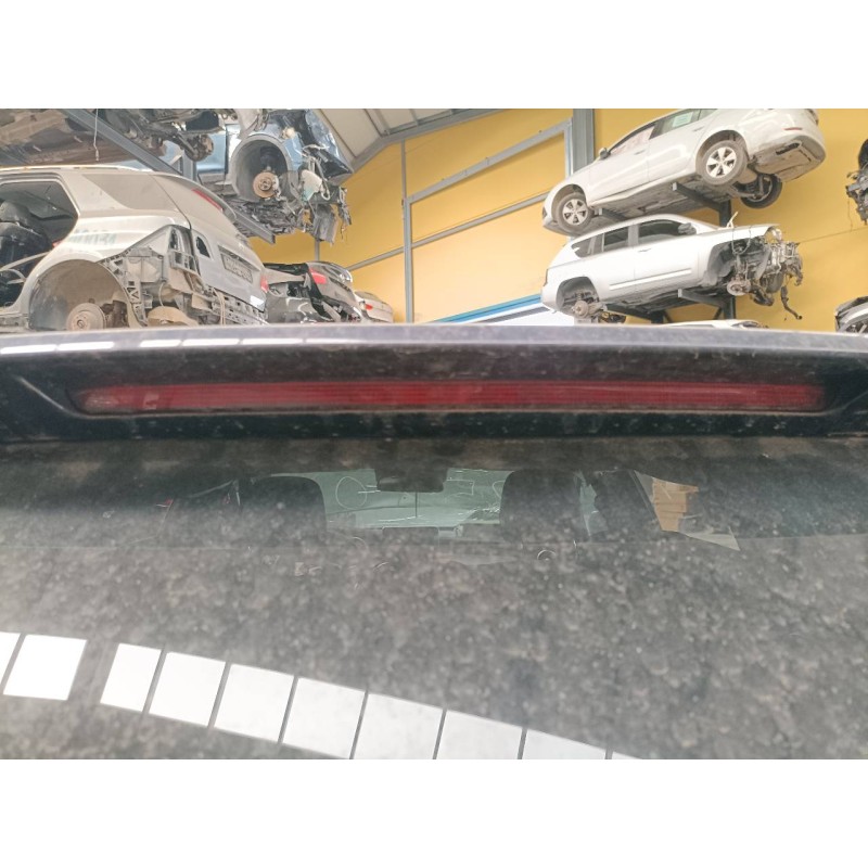 Recambio de luz central de freno para mercedes-benz clase c (w205) familiar c 250 t bluetec / d (205.208) referencia OEM IAM   