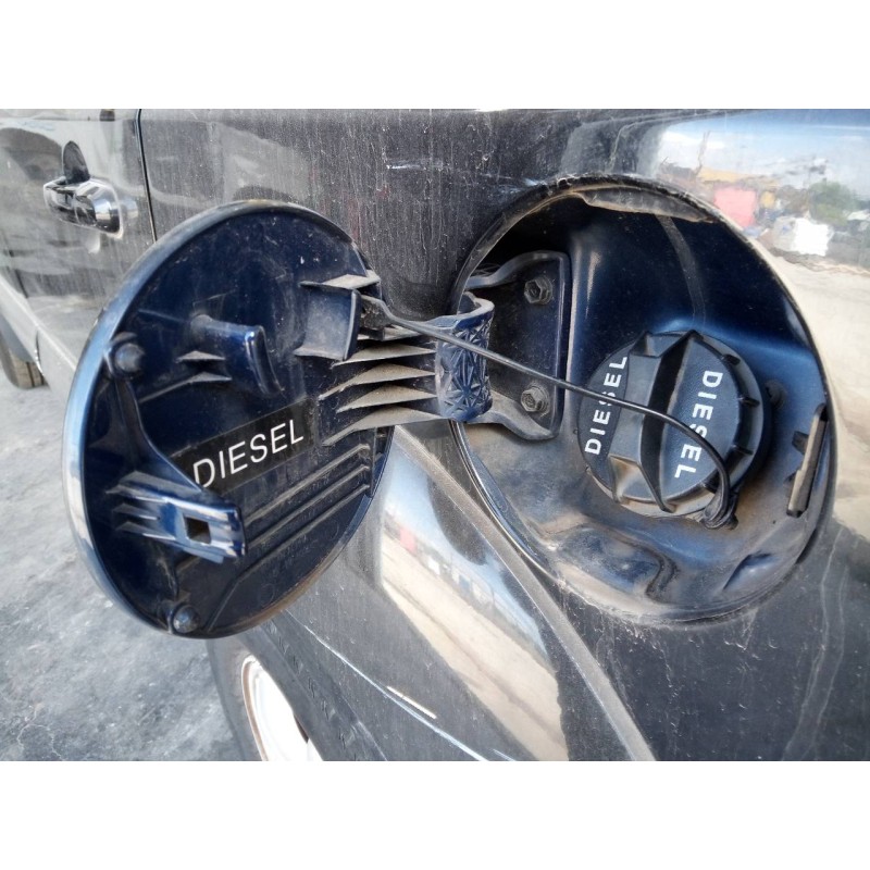 Recambio de tapa exterior combustible para hyundai tucson (jm) 2.0 crdi comfort (4wd) referencia OEM IAM   