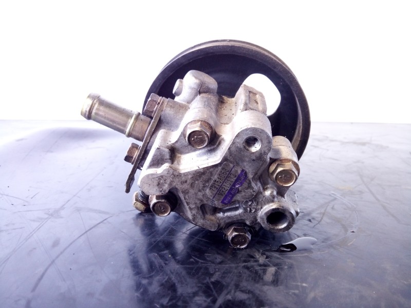 Recambio de bomba direccion para mitsubishi l 200 (k6/7) 2500 td glx (4-ptas.) referencia OEM IAM MR210173 7915A063 P3-B4-8-4