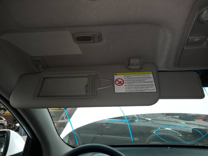 Recambio de parasol izquierdo para kia sportage drive 4x2 referencia OEM IAM   