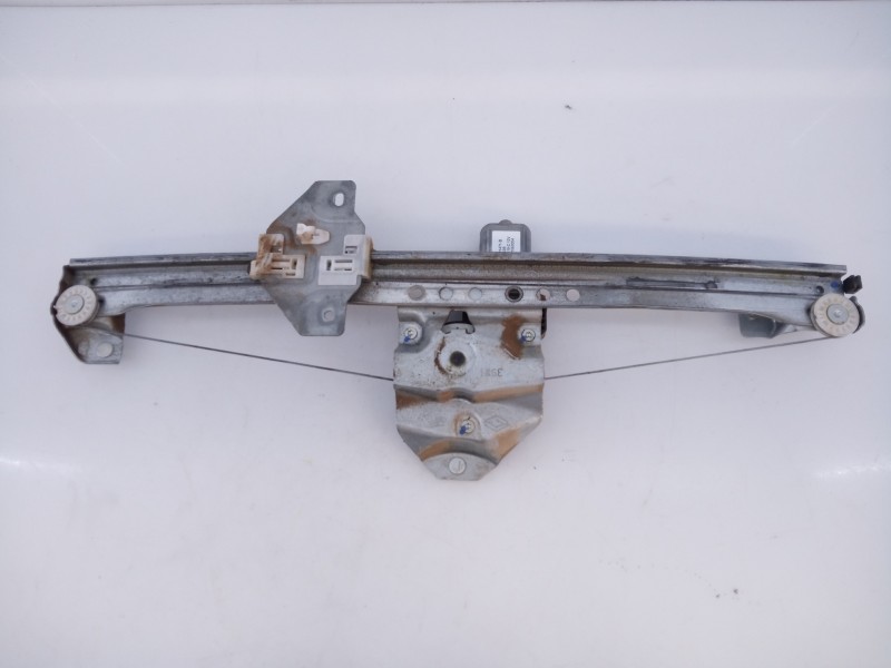 Recambio de elevalunas trasero derecho para dacia lodgy stepway referencia OEM IAM 128001471B 9030319C E1-A1-28-2