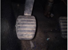 PEDAL EMBRAGUE 