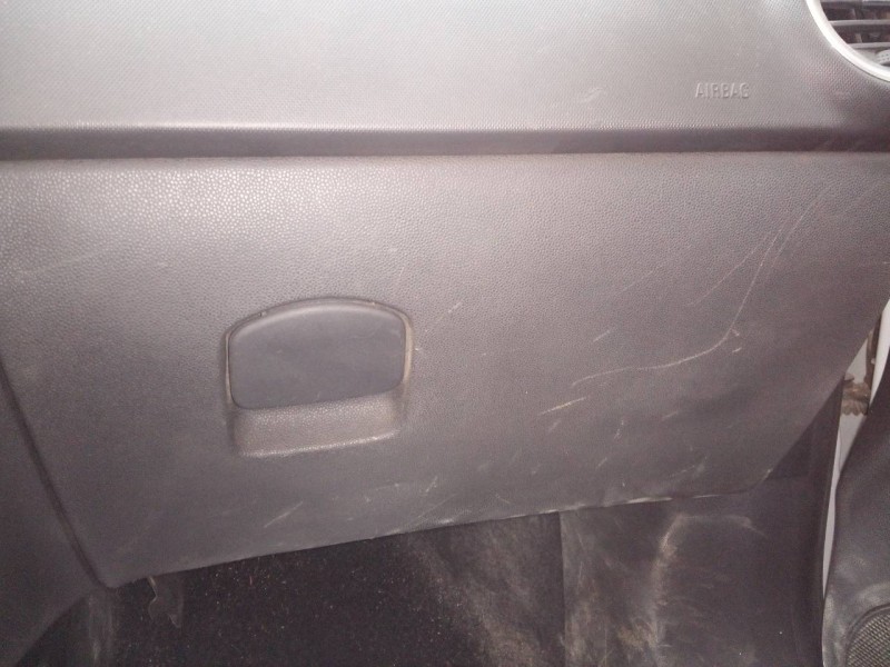 Recambio de guantera para opel corsa d selective referencia OEM IAM   