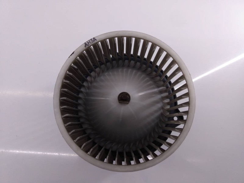 Recambio de ventilador calefaccion para hyundai tucson (jm) 2.0 crdi comfort (4wd) referencia OEM IAM F00S330024  E2-B5-29-1