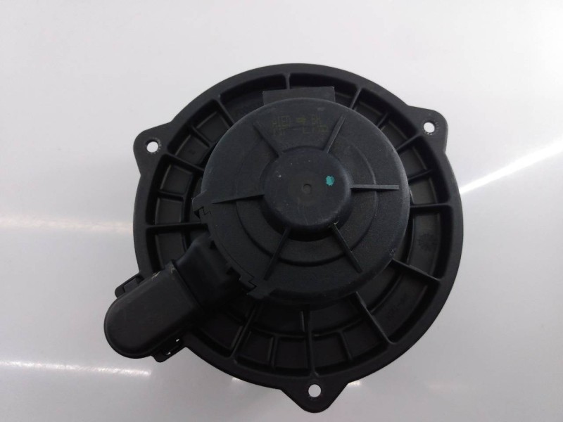 Recambio de ventilador calefaccion para hyundai tucson (jm) 2.0 crdi comfort (4wd) referencia OEM IAM F00S330024  E2-B5-29-1