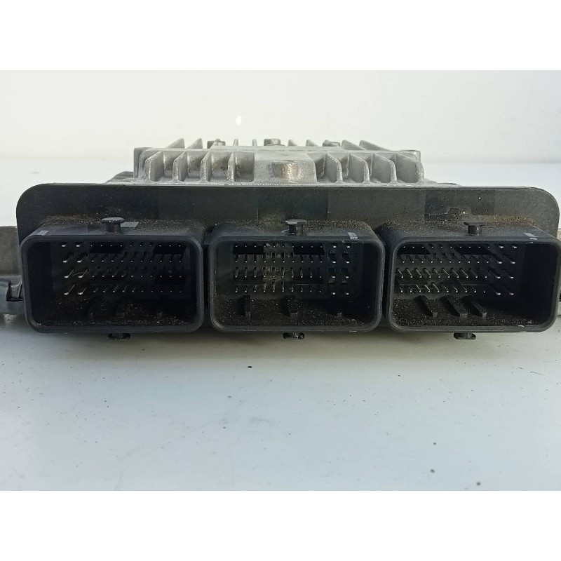 Recambio de centralita motor uce para land rover range rover sport v6 td hse referencia OEM IAM 5WS40278BT  E3-B3-18-3
