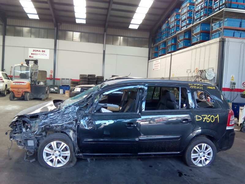 opel zafira b del año 2013