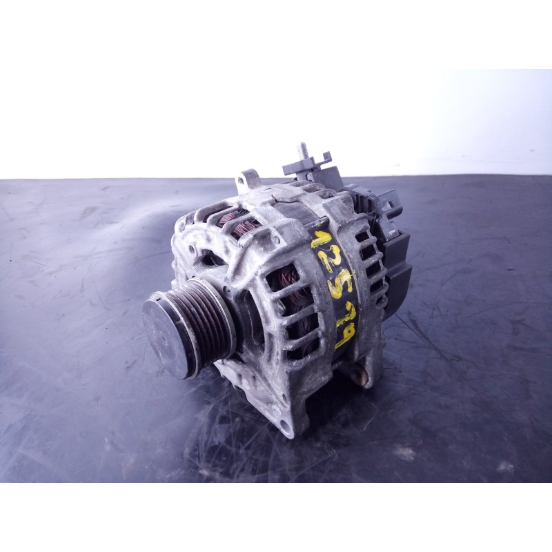 Recambio de alternador para mercedes-benz clase a (w176) a 180 cdi blueefficiency (176.012) referencia OEM IAM A0009063822 01257