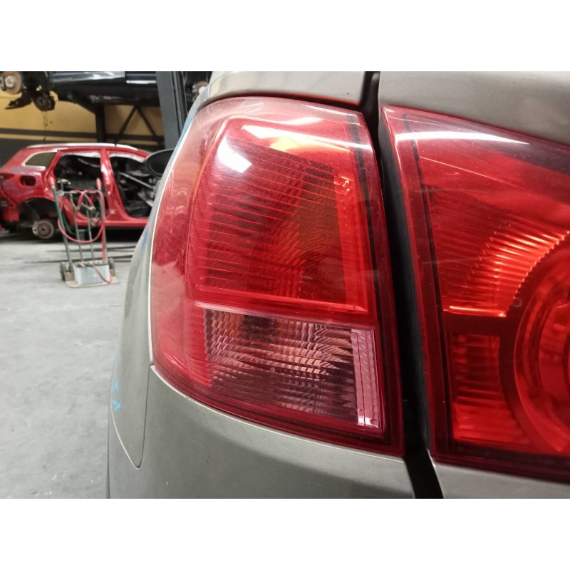 Recambio de piloto trasero izquierdo para nissan qashqai (j10) acenta referencia OEM IAM   