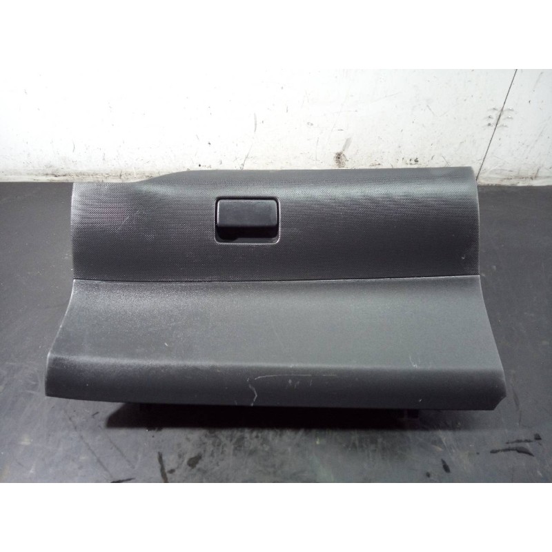 Recambio de guantera para toyota auris luna referencia OEM IAM 5555202130  