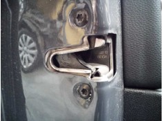 CERRADURA PUERTA DELANTERA IZQUIERDA 
