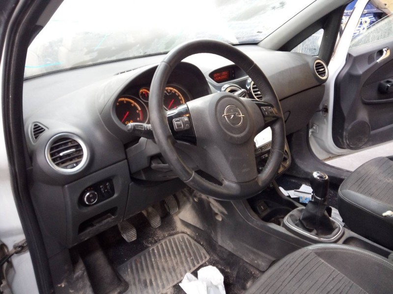 Recambio de sistema navegacion gps para opel corsa d selective referencia OEM IAM   