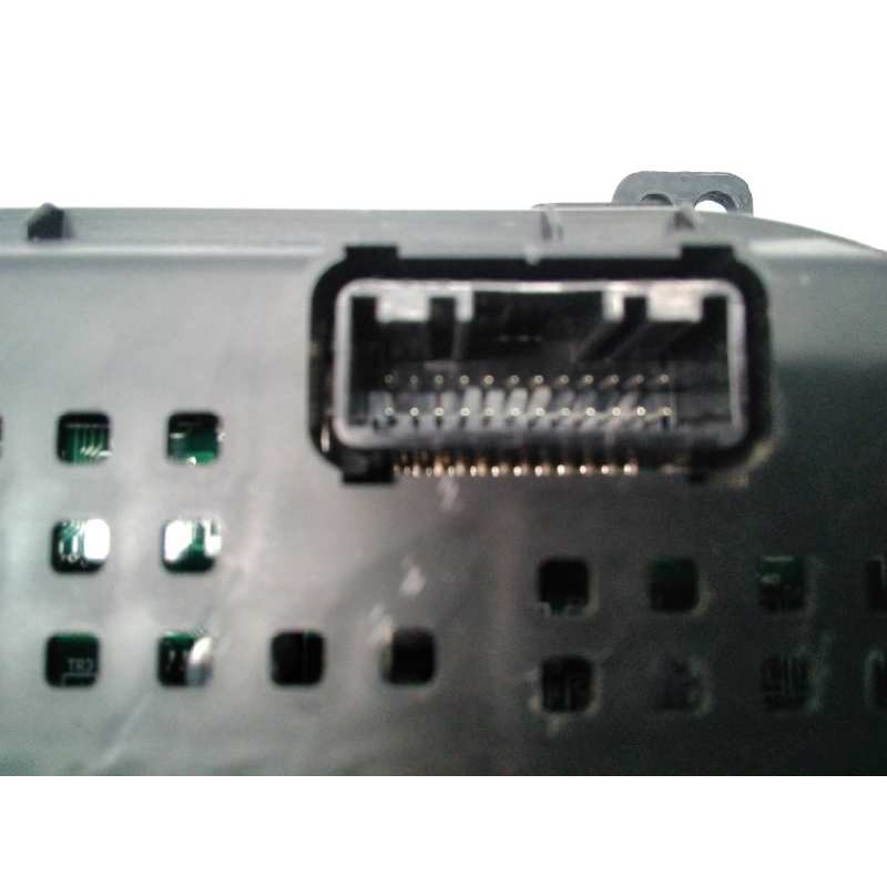 Recambio de cuadro instrumentos para hyundai ix35 style awd referencia OEM IAM 940072Y330 11001536901U E3-A3-54-2