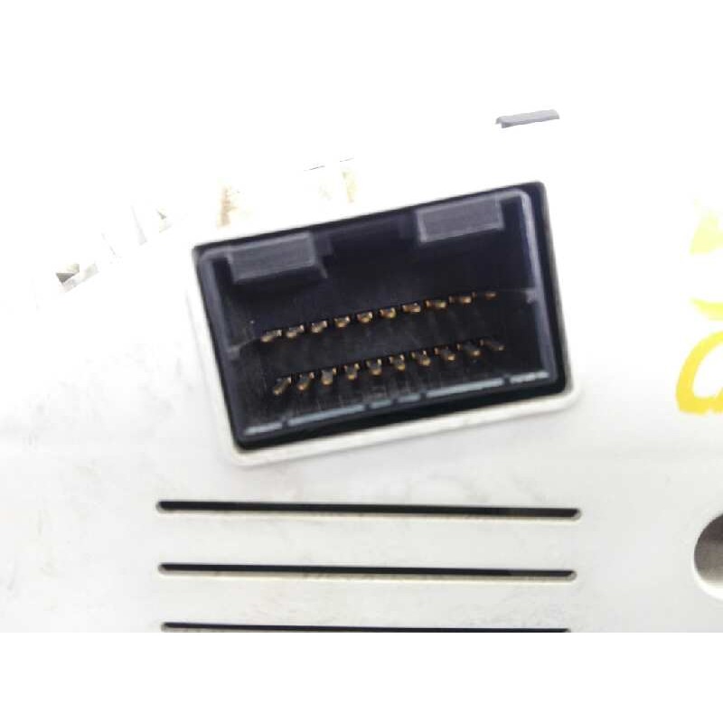 Recambio de cuadro instrumentos para kia carens (un) emotion referencia OEM IAM 940031D841 11000977200Q E3-A3-24-3