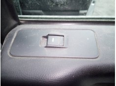 MANDO ELEVALUNAS TRASERO DERECHO 