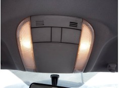 Recambio de luz interior para toyota auris luna referencia OEM IAM   