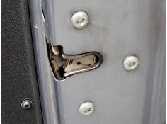 CERRADURA PUERTA DELANTERA DERECHA 