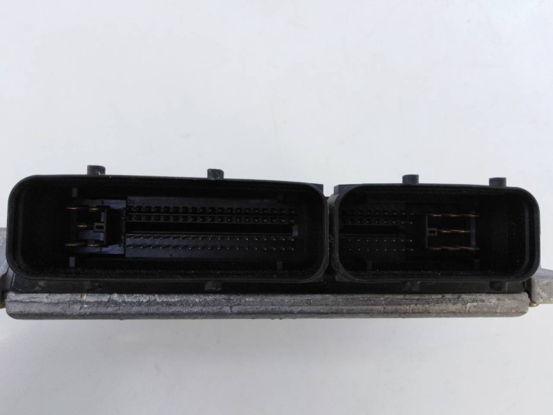 Recambio de centralita motor uce para seat ibiza (6l1) cool referencia OEM IAM 036906034GM 6160106801 E2-A1-9-2